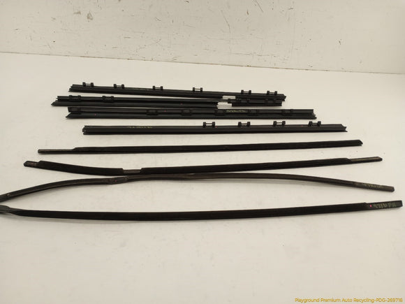 Land Rover Range Rover Set Of Window Belt Molding Strips