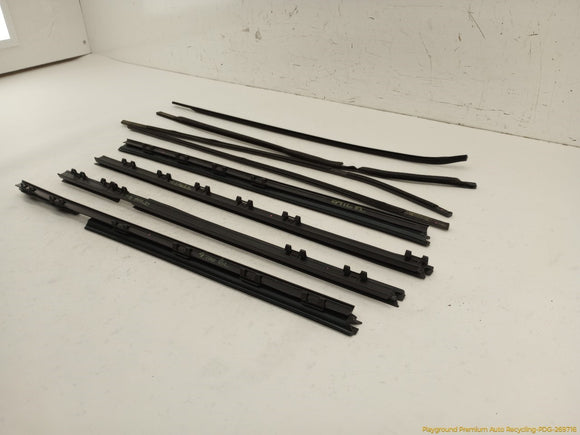 Land Rover Range Rover Set Of Window Belt Molding Strips