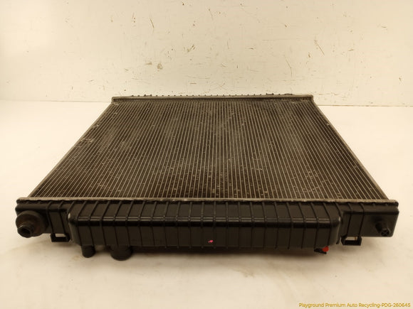 Ford Excursion Radiator