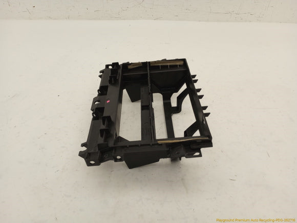Land Rover Range Rover Center Dash Support Bracket