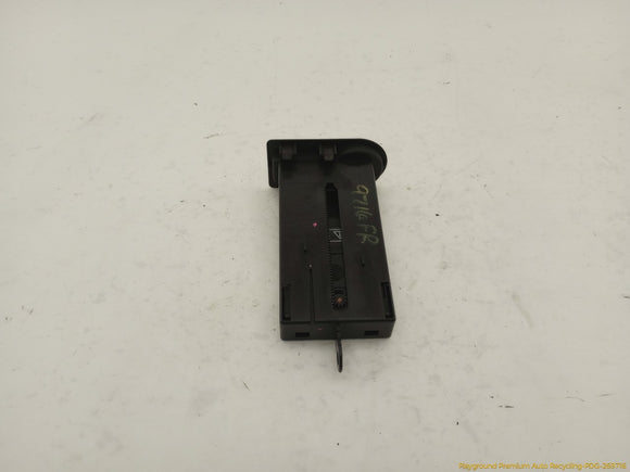 Land Rover Range Rover Passenger Right Dash Cup Holder