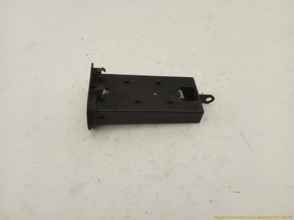 Land Rover Range Rover Passenger Right Dash Cup Holder