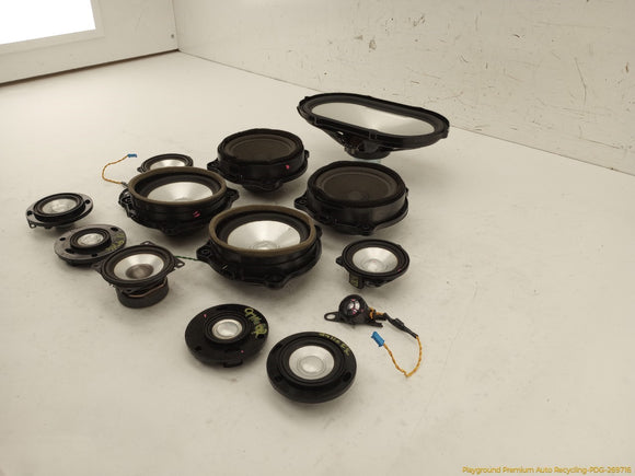 Land Rover Range Rover Set Of Audio Speakers