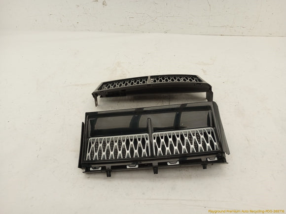 Land Rover Range Rover Set Of Front Air Vent Fender Grilles