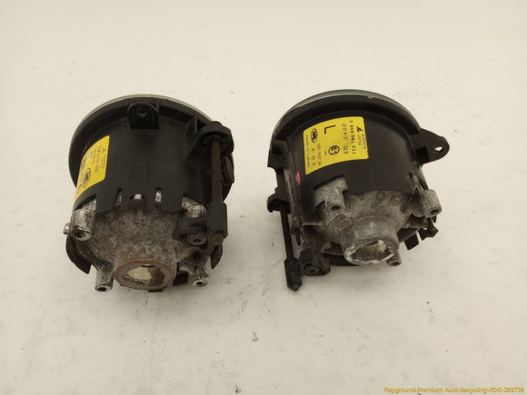 Land Rover Range Rover Pair of Front Fog Lamps