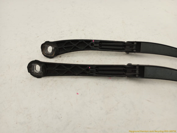Land Rover Range Rover Pair Of Windshield Wiper Arms