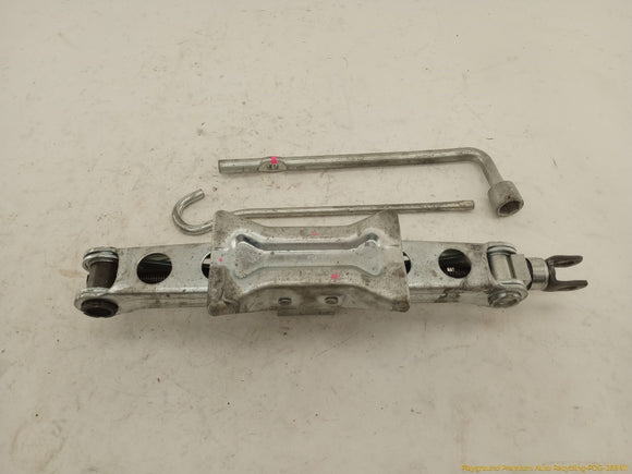Acura TSX Vehicle Jack & Tools Set