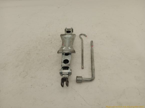 Acura TSX Vehicle Jack & Tools Set
