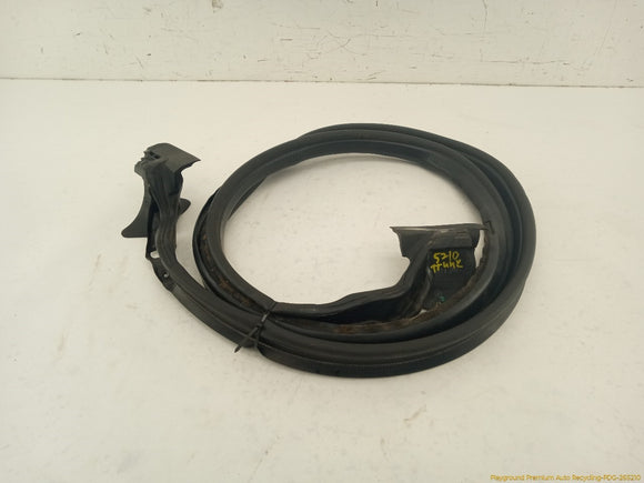 Mercedes SL500 Trunk Lid Seal Weatherstrip