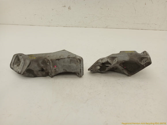 Land Rover Range Rover Pair Of Engine Mounts
