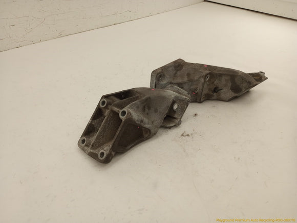 Land Rover Range Rover Pair Of Engine Mounts