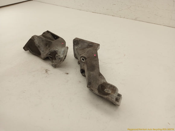 Land Rover Range Rover Pair Of Engine Mounts