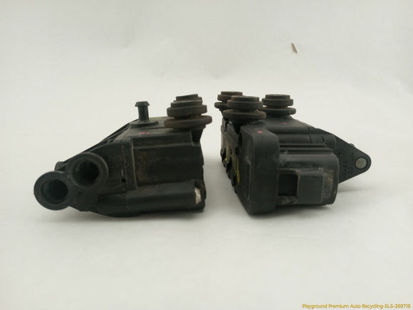 Land Rover Range Rover Pair Of Air Suspension Valve Blocks