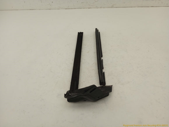 Mercedes SL500 Rear Right Window Outer Seal Weatherstrip