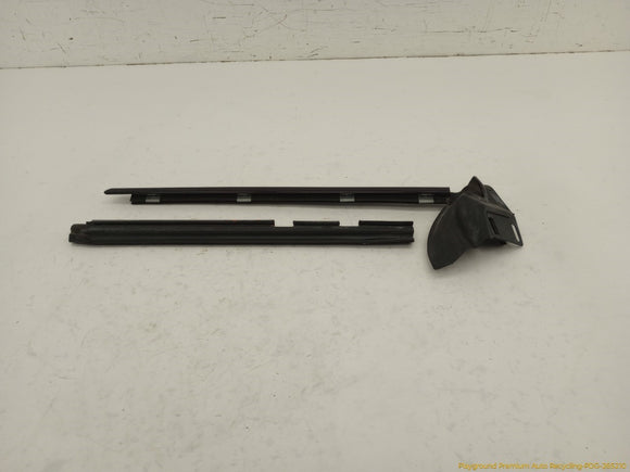 Mercedes SL500 Rear Right Window Outer Seal Weatherstrip