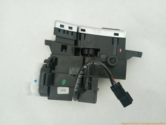 Mercedes SL500 Glove Box Lock Latch