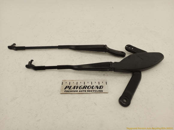 Mercedes SL500 Pair Of Windshield Wiper Arms