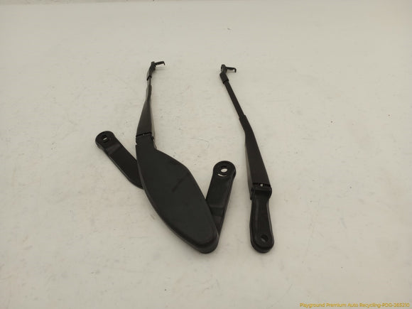 Mercedes SL500 Pair Of Windshield Wiper Arms