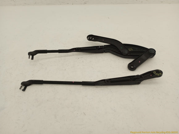 Mercedes SL500 Pair Of Windshield Wiper Arms