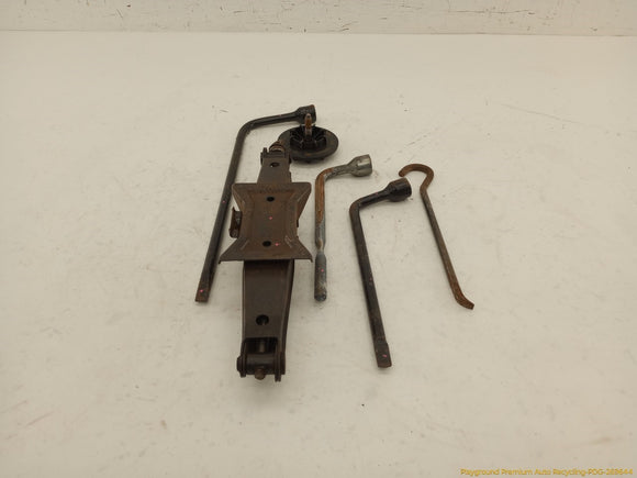 Mitsubishi Eclipse Vehicle Jack & Tools Set