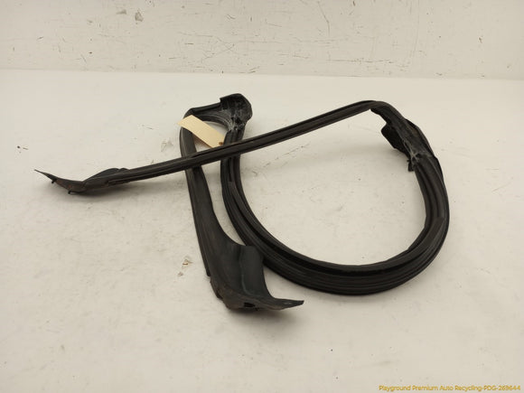 Mitsubishi Eclipse Windshield Molding Seal