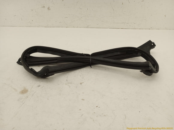 Mercedes SL500 Front Windshield Seal Weatherstrip
