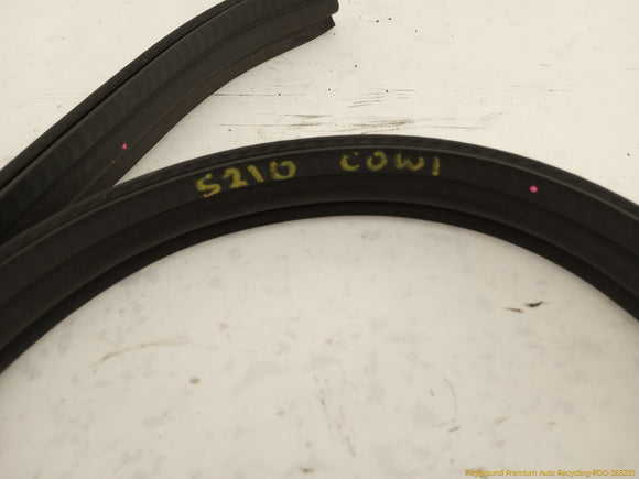 Mercedes SL500 Cowl Seal Weatherstrip