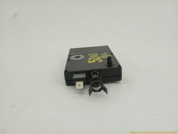 Mercedes SL500 Antenna Amplifier Module