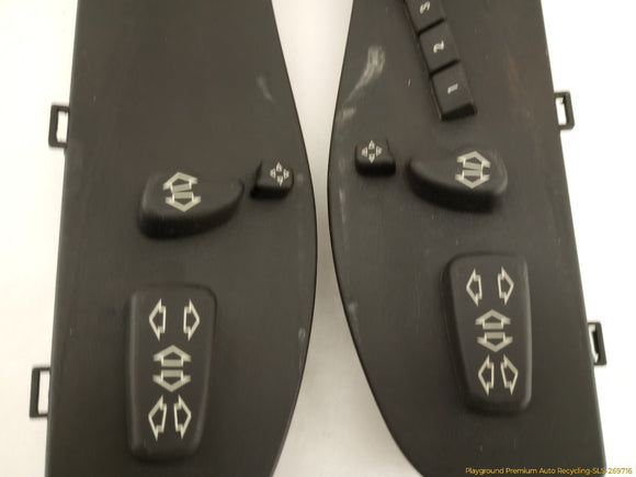 Land Rover Range Rover Pair Of Front Seat Control Switches