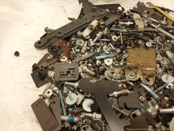 Mercedes SL500 Dismantling Hardware Fasteners Bolts & Nuts