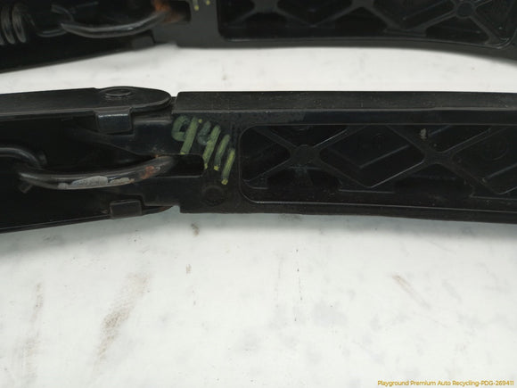 Acura TSX Pair Of Windshield Wiper Arms