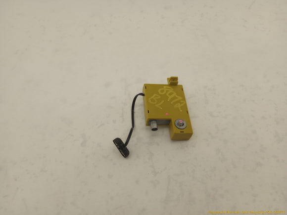Land Rover Range Rover Sport Rear Left Antenna Amplifier Module
