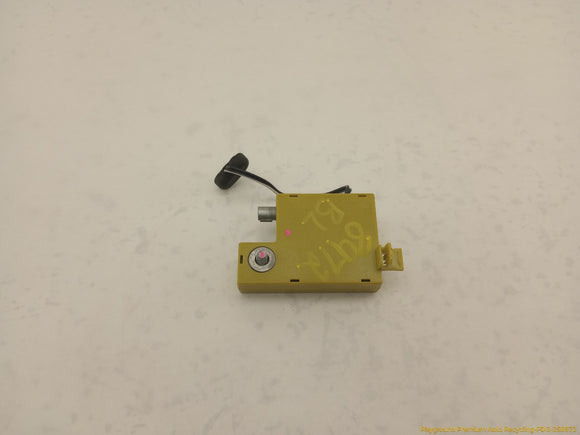 Land Rover Range Rover Sport Rear Left Antenna Amplifier Module