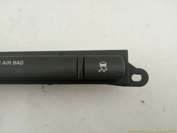 Hummer H3 Transfer Case Control Switch