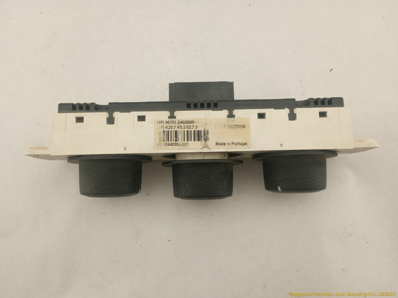 Hummer H3 Climate Control Panel