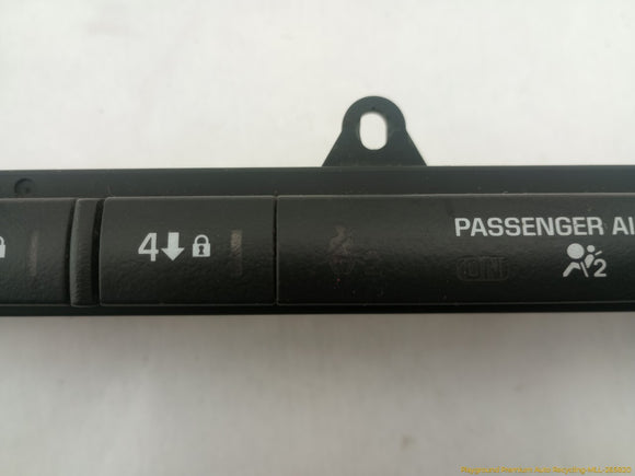 Hummer H3 Transfer Case Control Switch