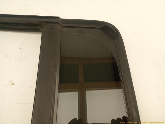Hummer H3 Passenger Right Rear Door Vent Glass