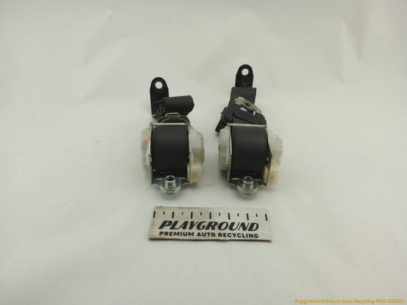 Hummer H3 Pair Of Rear Seat Belt Retractors