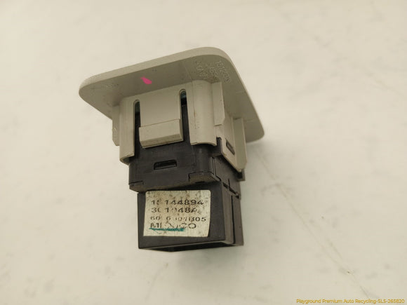 Hummer H3 Set Of Dome Lights & Microphone