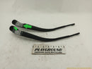 Hummer H3 Pair Of Windshield Wiper Arms-1