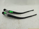 Hummer H3 Pair Of Windshield Wiper Arms-2