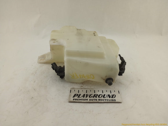 Hummer H3 Windshield Washer Reservoir