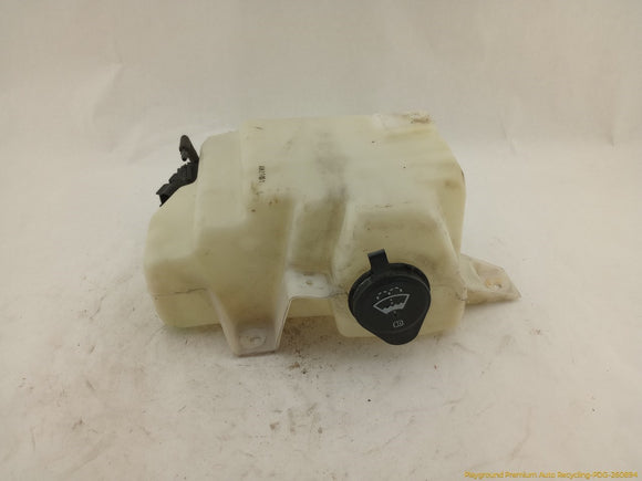 Hummer H3 Windshield Washer Reservoir