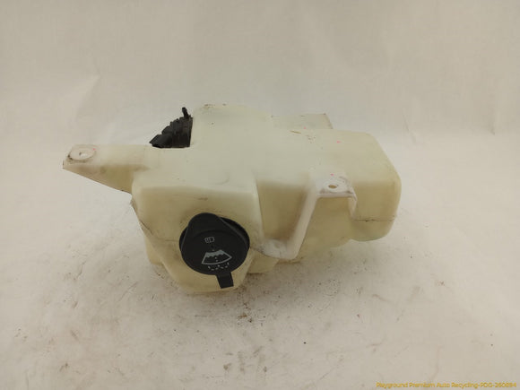 Hummer H3 Windshield Washer Reservoir