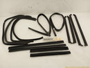 Hummer H3 Set Of Window Seal Weatherstrips-1