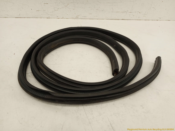 Hummer H3 Body To Door & Tailgate Weatherstrip Seals Set