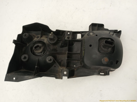 Hummer H3 Passenger Right Headlight and Turn Signal Assembly