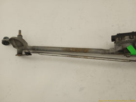 Hummer H3 Windshield Wiper Transmission & Motor - 0