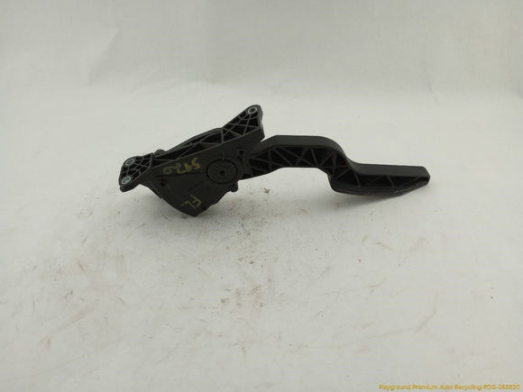Hummer H3 Accelerator Gas Pedal