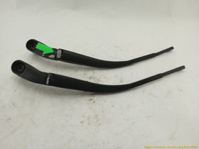 Hummer H3 Pair Of Windshield Wiper Arms
